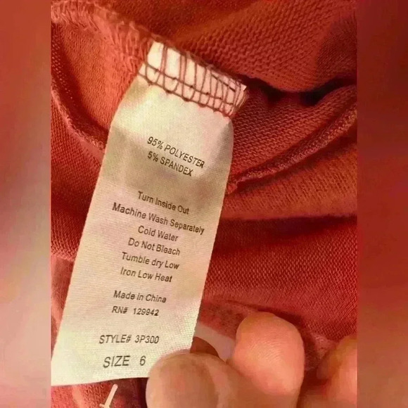 NWT Btween Girl’s Red Long‎ Sleeves Sweater Size 6 - Picture 4 of 5